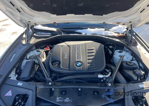 2014 BMW 535D xDrive из США, поврежденный, VIN WBAFV3C57ED684918